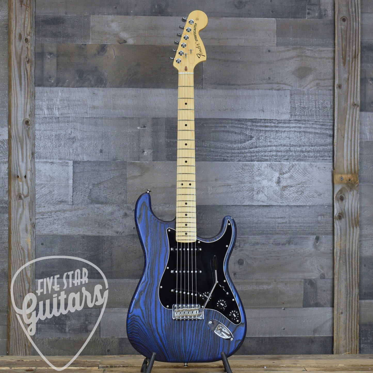 Pre-Owned Fender Limited Edition Sandblasted Stratocaster - Sapphire Blue Transparent with Gigbag