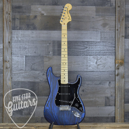 Pre-Owned Fender Limited Edition Sandblasted Stratocaster - Sapphire Blue Transparent with Gigbag