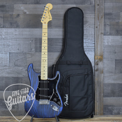 Pre-Owned Fender Limited Edition Sandblasted Stratocaster - Sapphire Blue Transparent with Gigbag