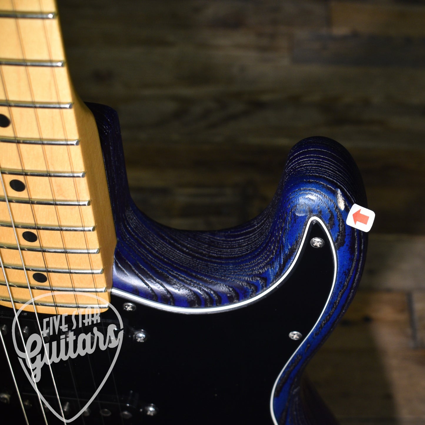 Pre-Owned Fender Limited Edition Sandblasted Stratocaster - Sapphire Blue Transparent with Gigbag