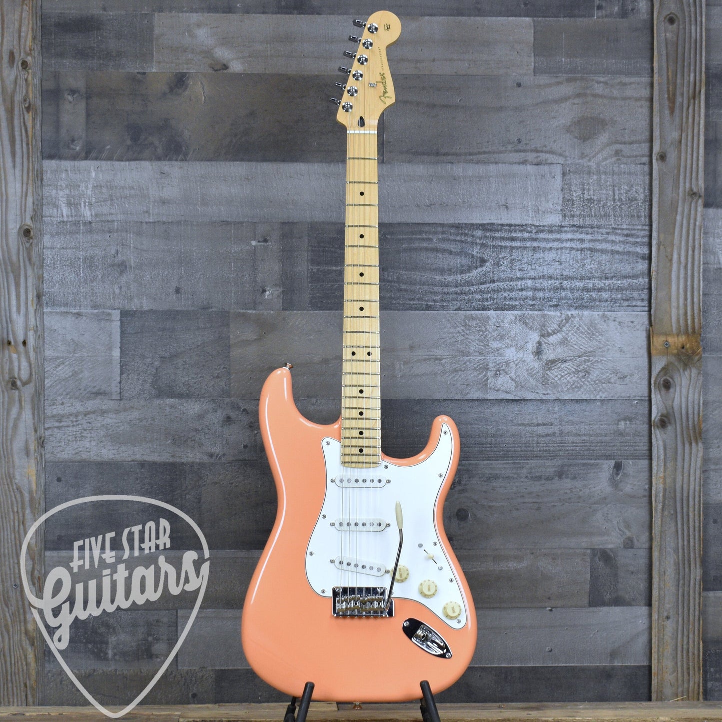 Pre-Owned Fender Player Stratocaster - Pacific Peach