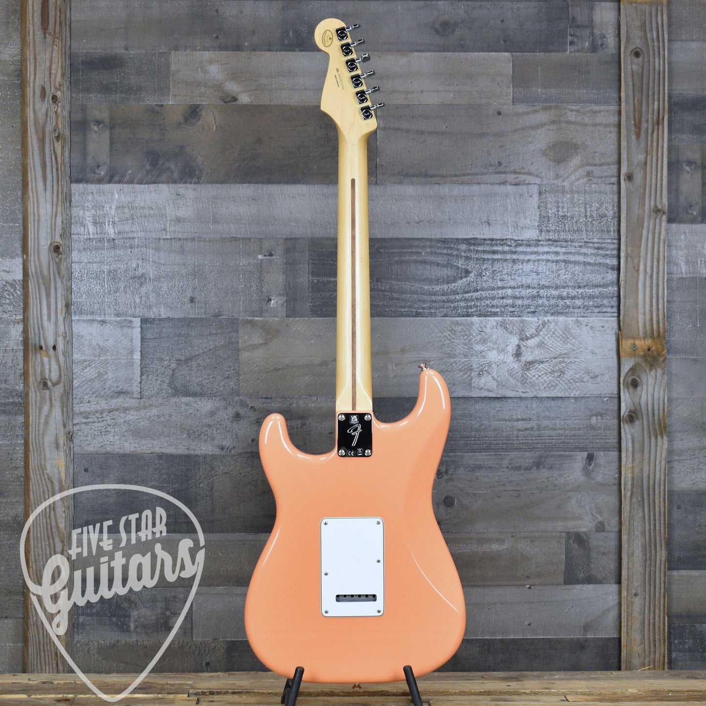 Pre-Owned Fender Player Stratocaster - Pacific Peach