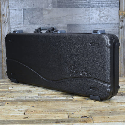 Pre-Owned Fender Deluxe Molded TSA Case