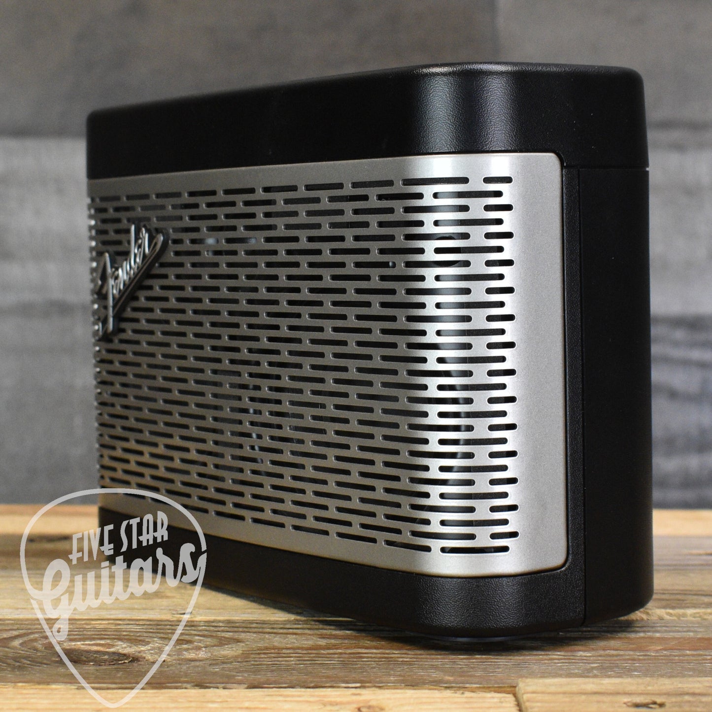 Pre-Owned Fender Newport Bluetooth Speaker