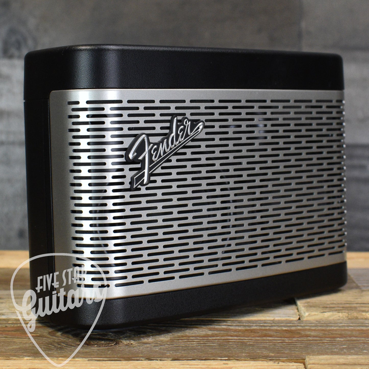 Pre-Owned Fender Newport Bluetooth Speaker