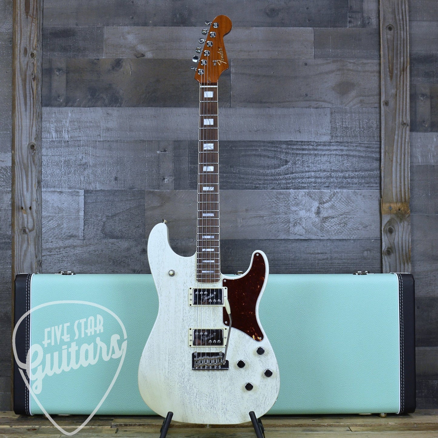 Pre-Owned Fender Parallel Universe II Uptown Strat - Static White with Hard Shell Case