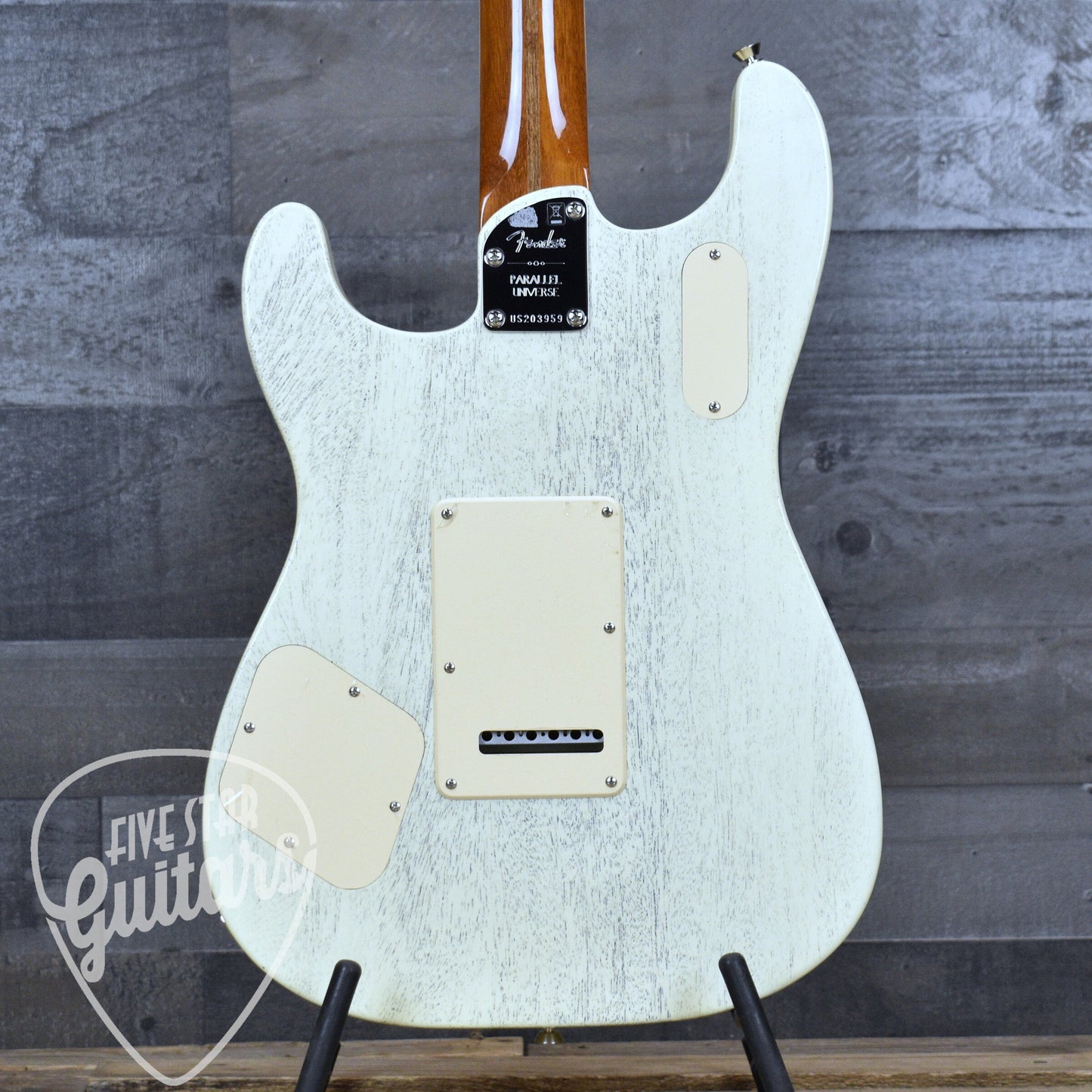 Pre-Owned Fender Parallel Universe II Uptown Strat - Static White with Hard Shell Case
