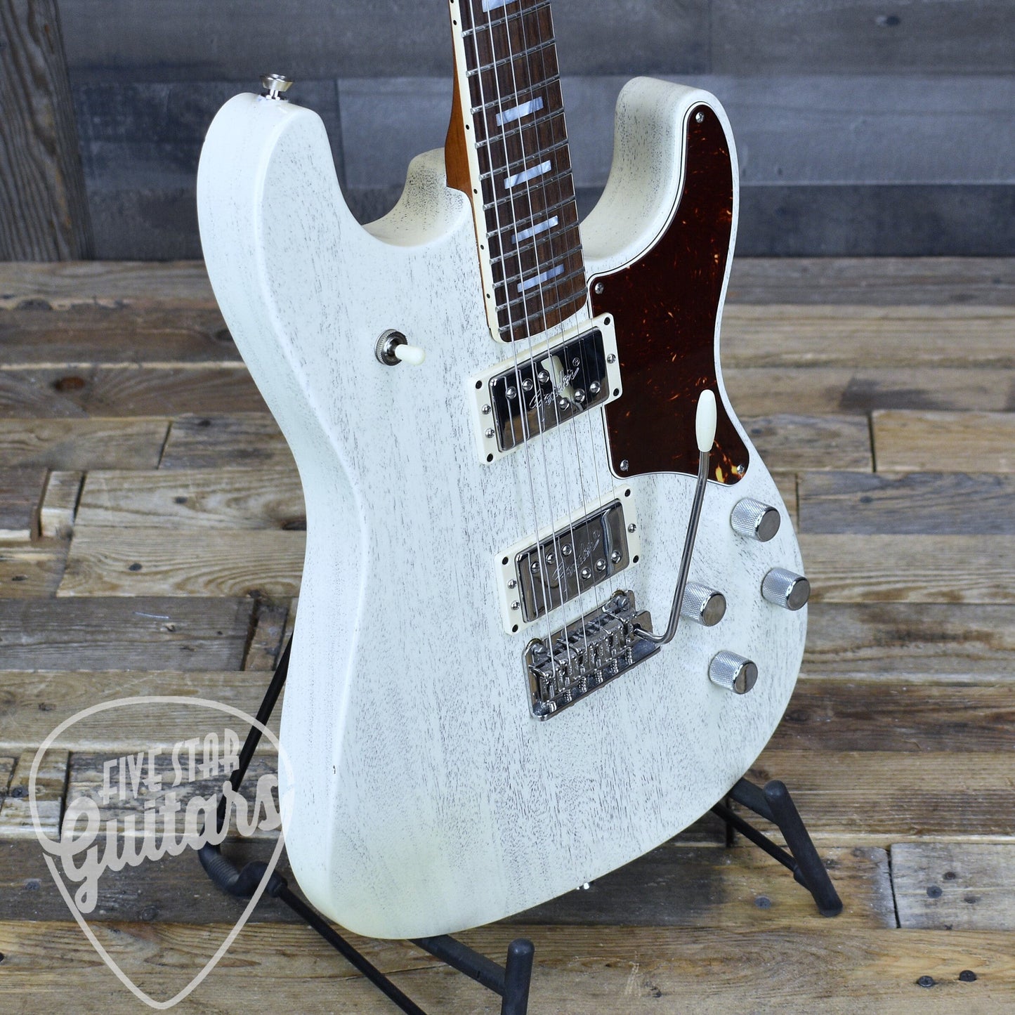 Pre-Owned Fender Parallel Universe II Uptown Strat - Static White with Hard Shell Case