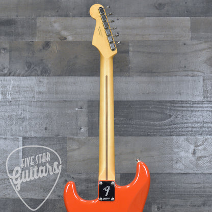 Pre-Owned Fender Player II Stratocaster HSS - Coral Red