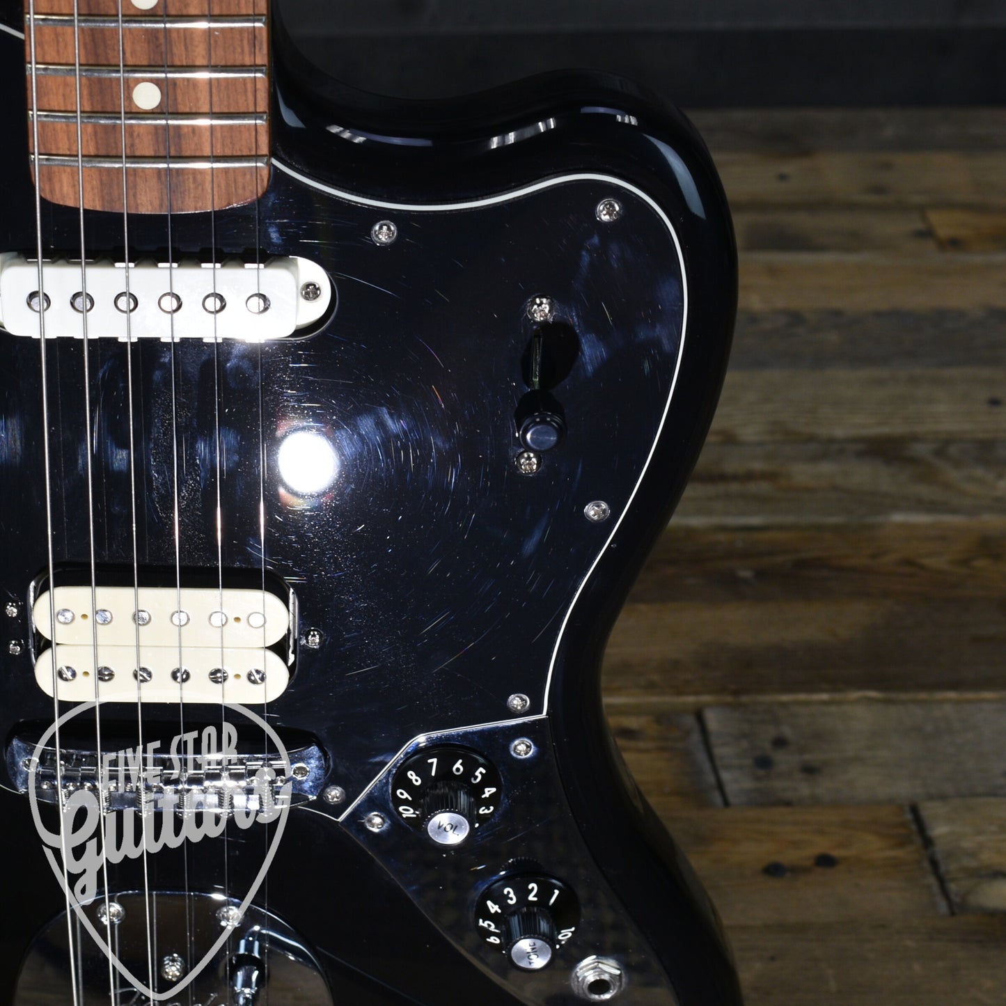Pre-Owned Fender Player Jaguar - Black