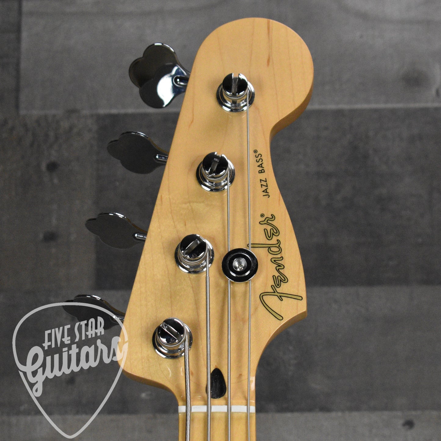 Pre-Owned Fender Player Jazz Bass - 3 Tone Sunburst with Gigbag