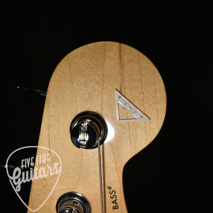 Pre-Owned Fender Player Jazz Bass - 3 Tone Sunburst with Gigbag