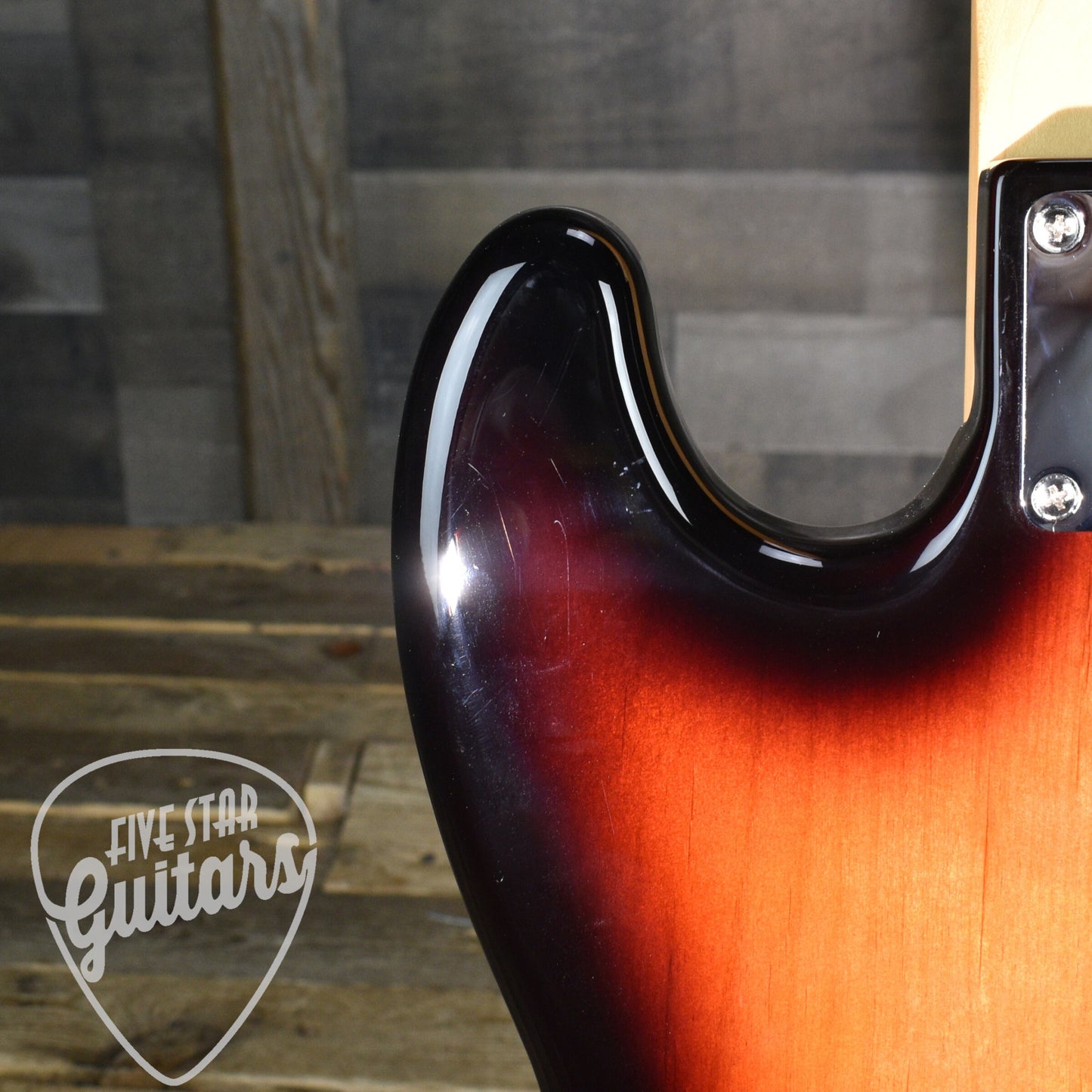 Pre-Owned Fender Player Jazz Bass - 3 Tone Sunburst with Gigbag