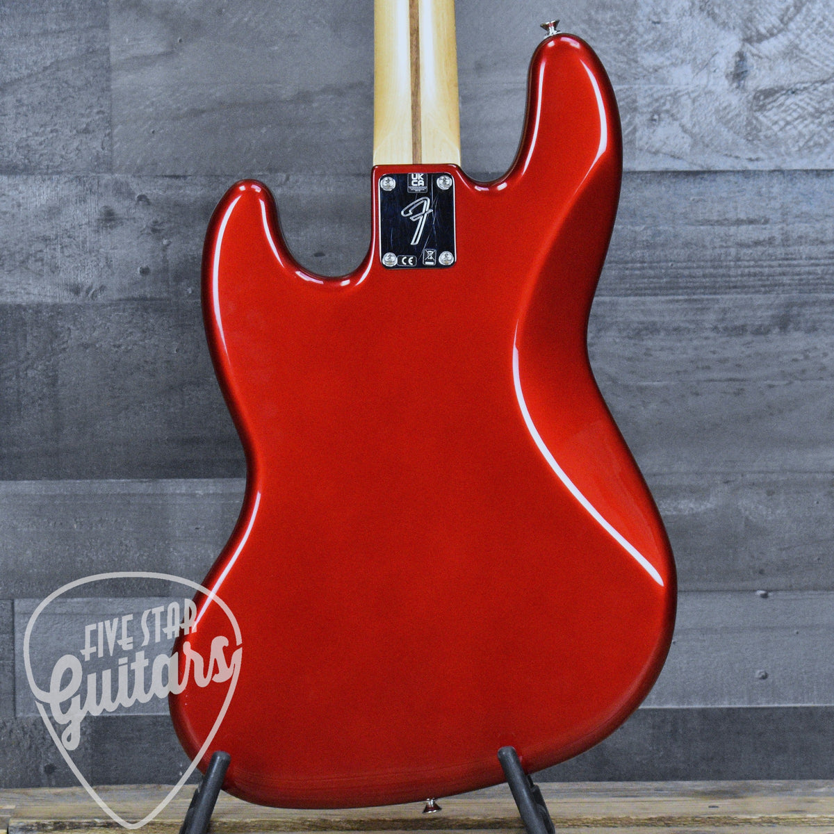 Pre-Owned Fender Player Jazz Bass - Candy Apple Red with Gigbag