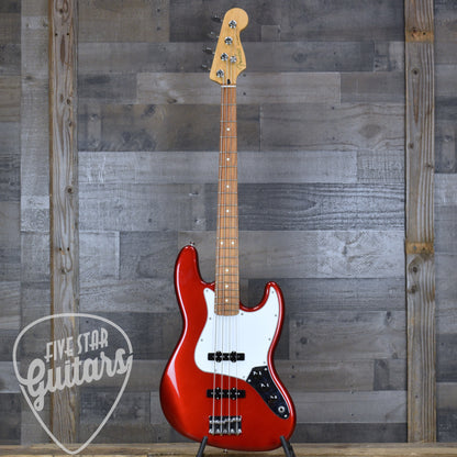 Pre-Owned Fender Player Jazz Bass - Candy Apple Red with Gigbag