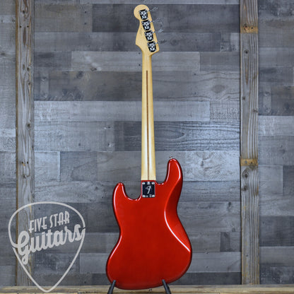 Pre-Owned Fender Player Jazz Bass - Candy Apple Red with Gigbag