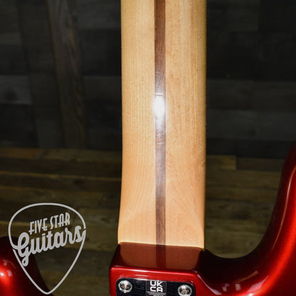Pre-Owned Fender Player Jazz Bass - Candy Apple Red with Gigbag