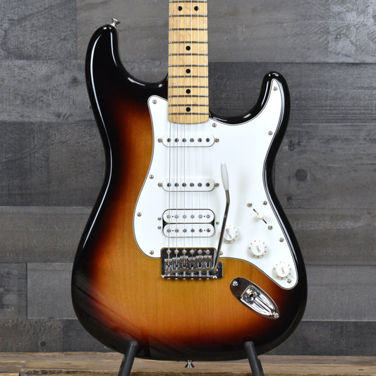 Pre-Owned Fender Standard Stratocaster - Brown Sunburst