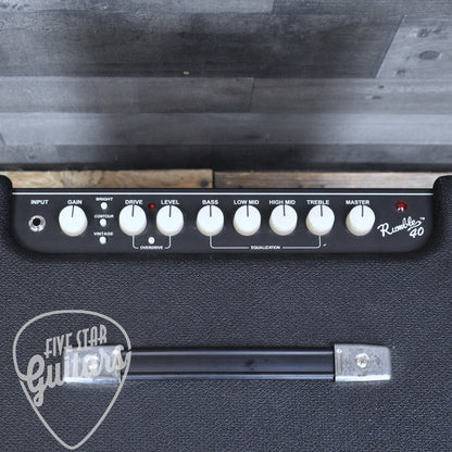 Pre-Owned Fender Rumble 40 Combo Bass Amplifier