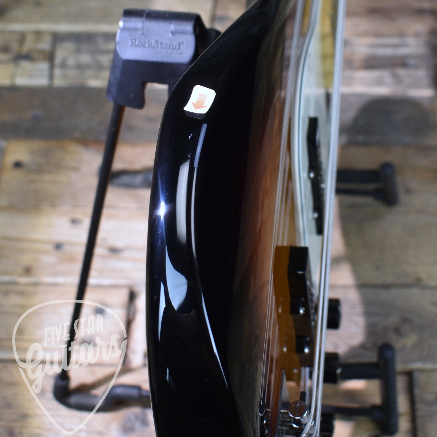 Pre-Owned Fender Standard Jazz Bass - Sunburst