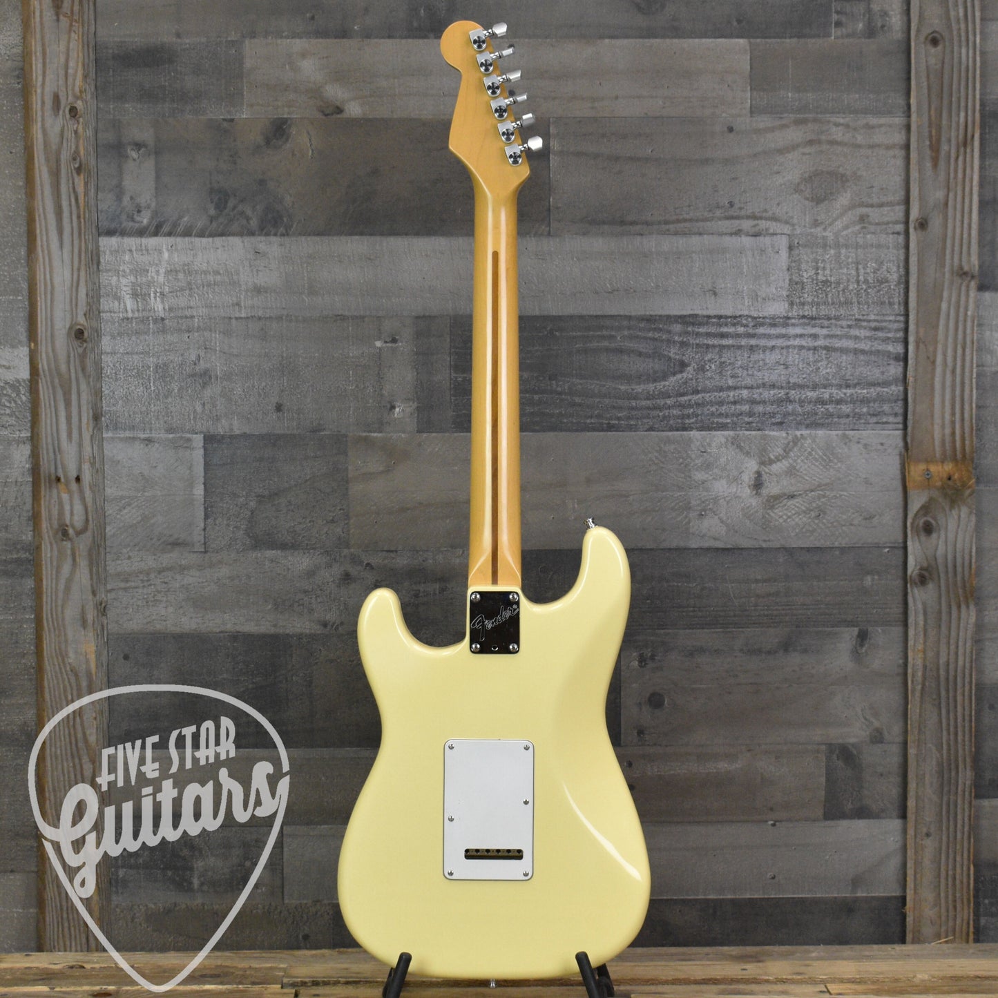 Pre-Owned Fender Stratocaster Plus - Olympic White with Hardshell Case