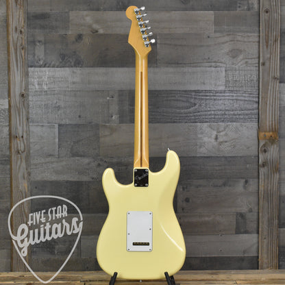 Pre-Owned Fender Stratocaster Plus - Olympic White with Hardshell Case