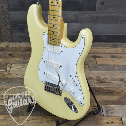Pre-Owned Fender Stratocaster Plus - Olympic White with Hardshell Case