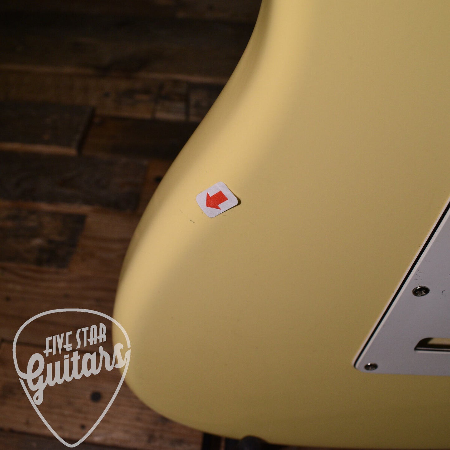 Pre-Owned Fender Stratocaster Plus - Olympic White with Hardshell Case