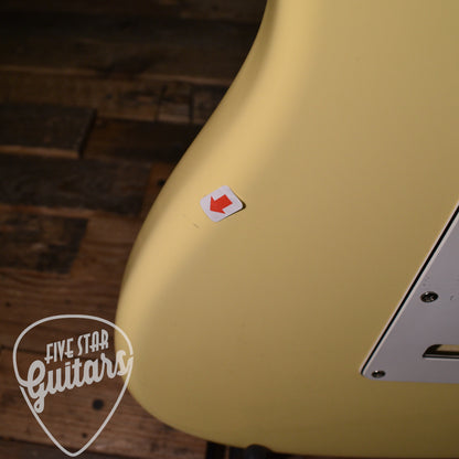 Pre-Owned Fender Stratocaster Plus - Olympic White with Hardshell Case