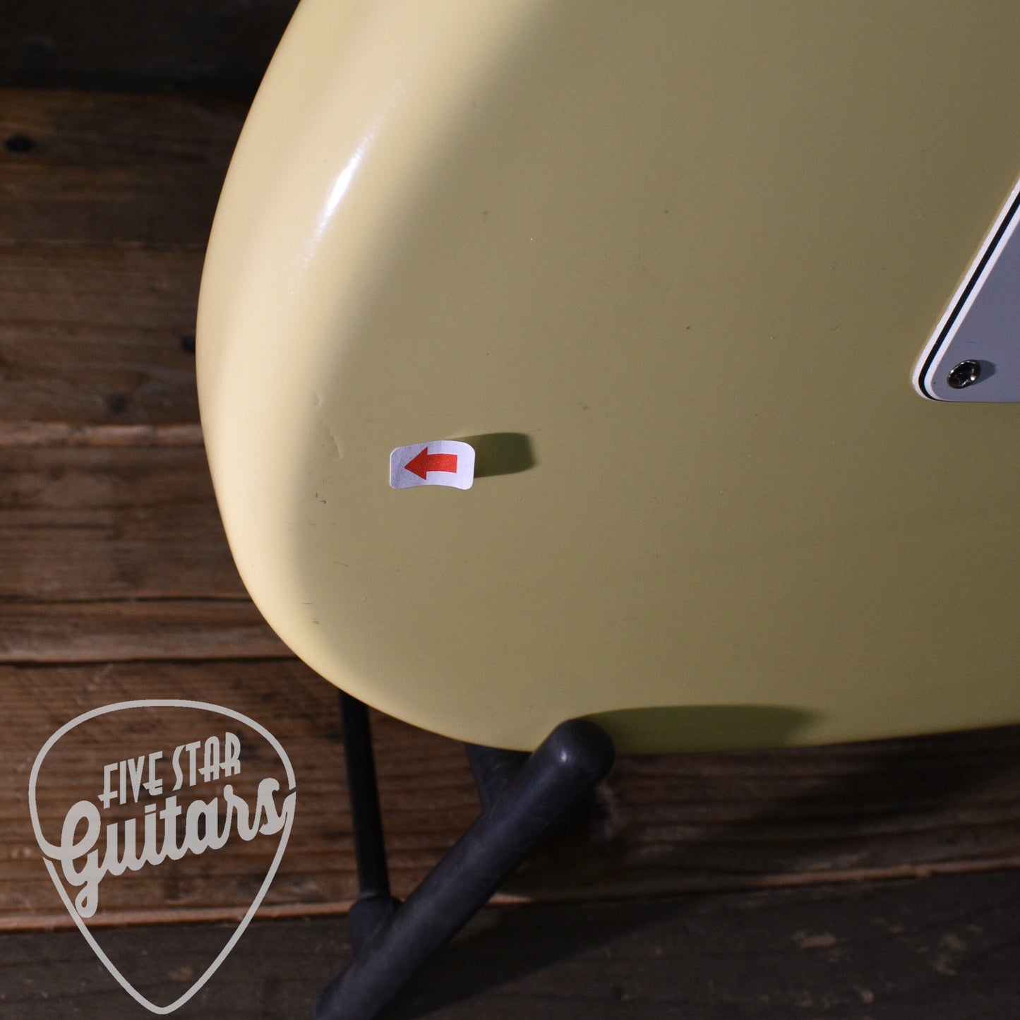 Pre-Owned Fender Stratocaster Plus - Olympic White with Hardshell Case