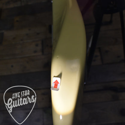 Pre-Owned Fender Stratocaster Plus - Olympic White with Hardshell Case