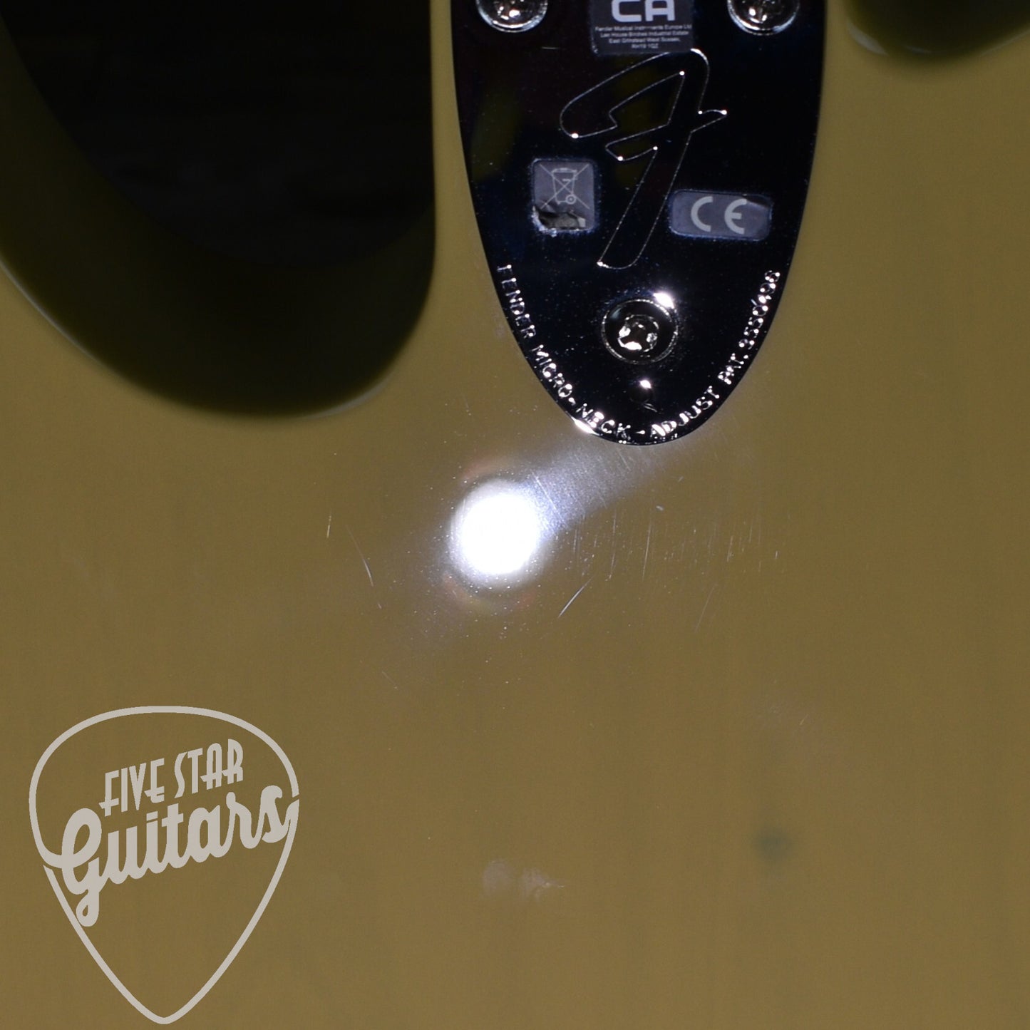 Pre-Owned Fender Vintera Telecaster Deluxe - Vintage Blonde Includes Fender Gigbag