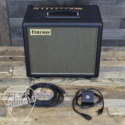 Pre-Owned Friedman Runt 20 Combo