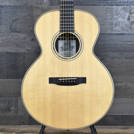 Pre-Owned Froggy Bottom Model M Acoustic Guitar with Hard Shell Case