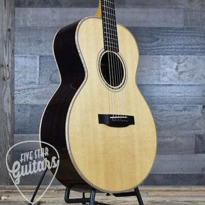 Pre-Owned Froggy Bottom Model M Acoustic Guitar with Hard Shell Case