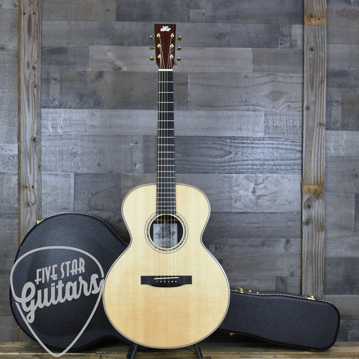 Pre-Owned Froggy Bottom Model M Acoustic Guitar with Hard Shell Case