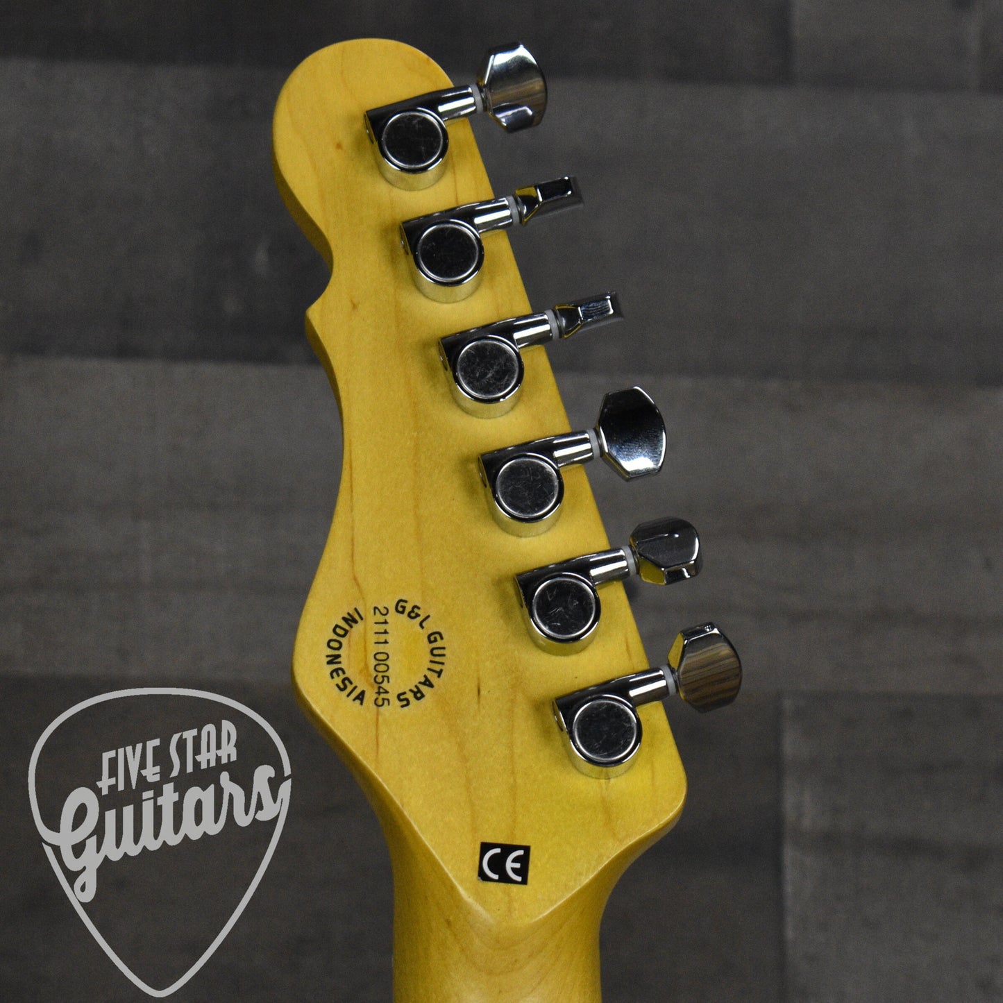 Pre-Owned G&L Fallout Tribute Series - Shell Pink