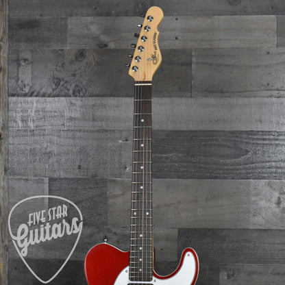 Pre-Owned G&L Tribute Series Limited Edition ASAT Classic Bluesboy Semi-hollow - Candy Apple Red with Hard Shell Case