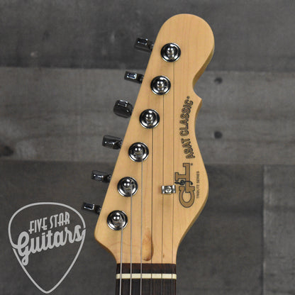Pre-Owned G&L Tribute Series Limited Edition ASAT Classic Bluesboy Semi-hollow - Candy Apple Red with Hard Shell Case