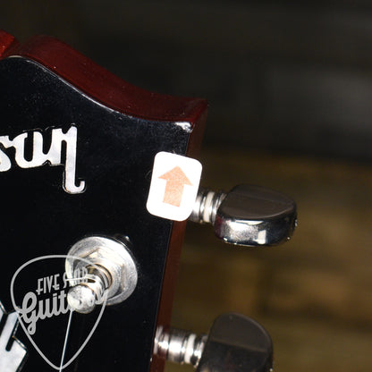 Pre-Owned Gibson Custom ES-335 - Cherry with Hard Shell Case