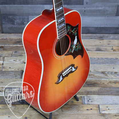 Pre-Owned Gibson Dove Original - Vintage Cherry Sunburst with Hard Shell Case