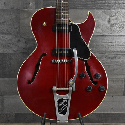 Pre-Owned Gibson ES-135 with Hard Shell Case