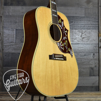 Pre-Owned Gibson Hummingbird Original - Natural with Hardshell Case