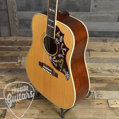 Pre-Owned Gibson Hummingbird Original - Natural with Hardshell Case