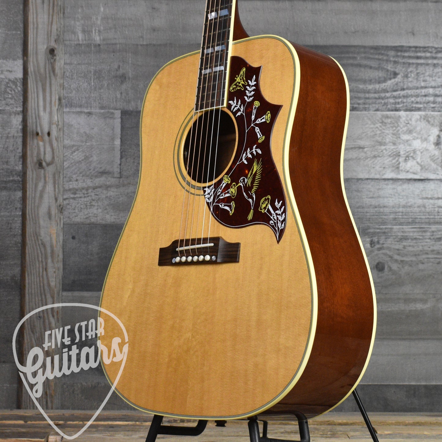 Pre-Owned Gibson Hummingbird Original - Natural with Hardshell Case