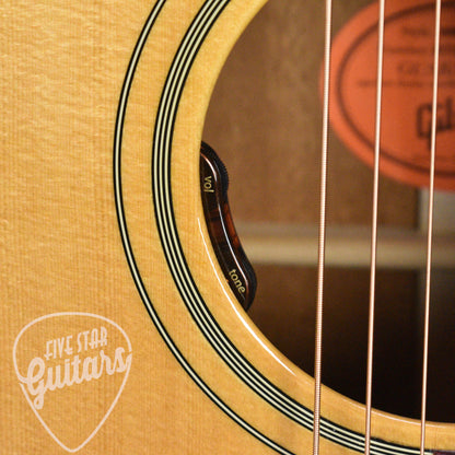 Pre-Owned Gibson Hummingbird Original - Natural with Hardshell Case