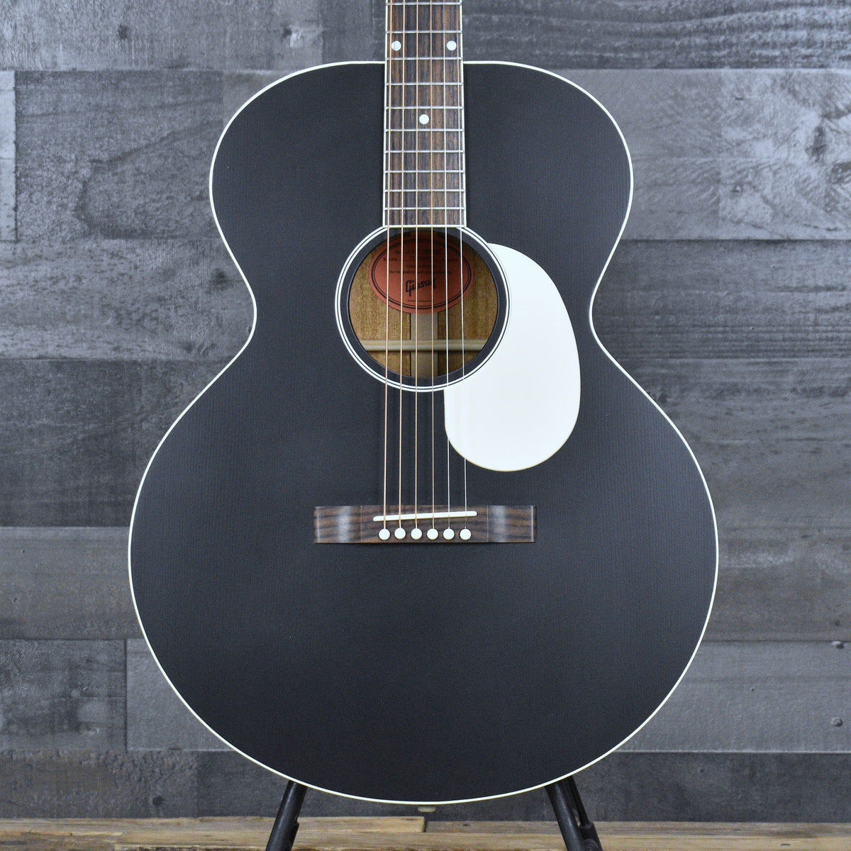 Pre-Owned Gibson J-185 Century 12-Fret - Ebony with Hardshell Case