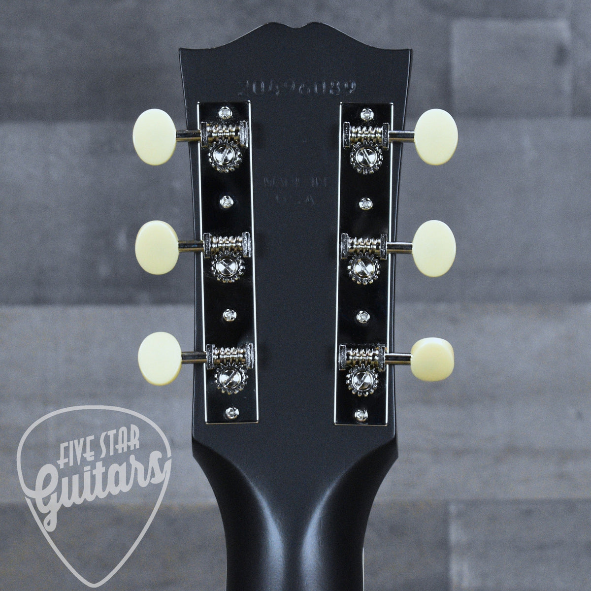 Pre-Owned Gibson J-185 Century 12-Fret - Ebony with Hardshell Case