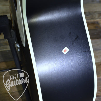 Pre-Owned Gibson J-185 Century 12-Fret - Ebony with Hardshell Case