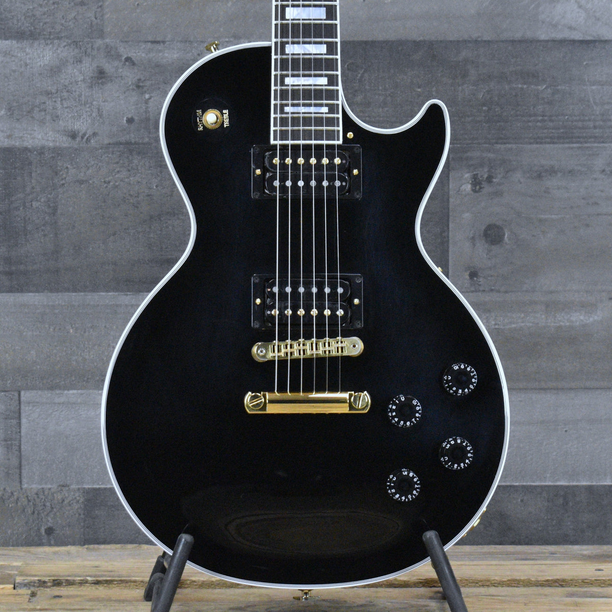 Pre-Owned Gibson Les Paul Custom 70s - Ebony with Hardshell Case